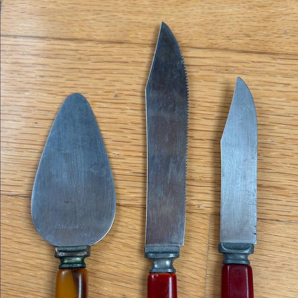 Vintage Bakelite Handle Cutlery Lot - 3 Pieces Red Brown Stainless - Picture 5 of 12